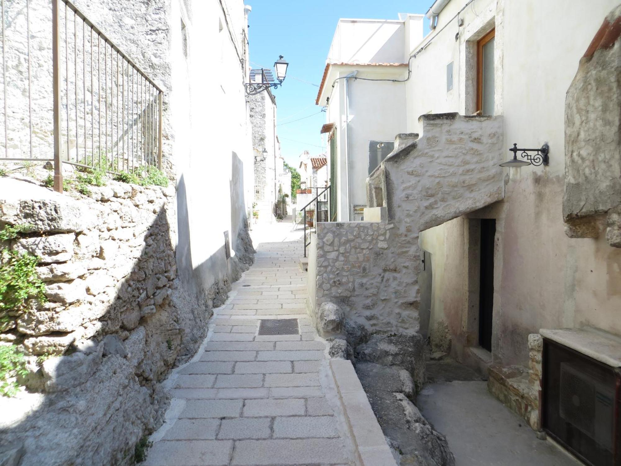 Case Vacanza Al Borgo Antico Vico Del Gargano Exterior foto